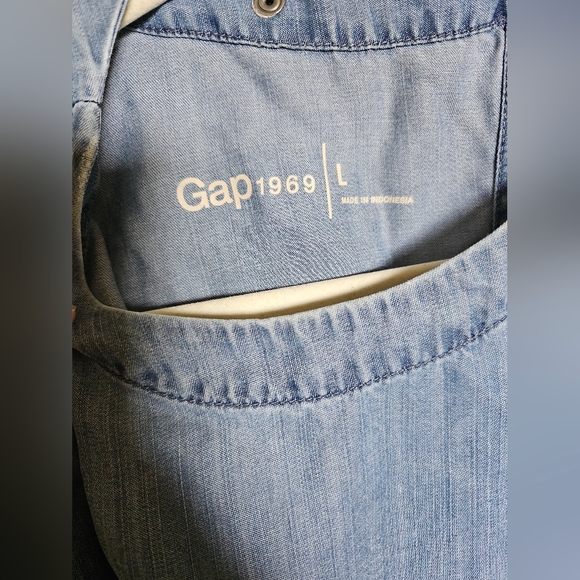 Womens Gap Sleeveless Top - Picture 3 of 3